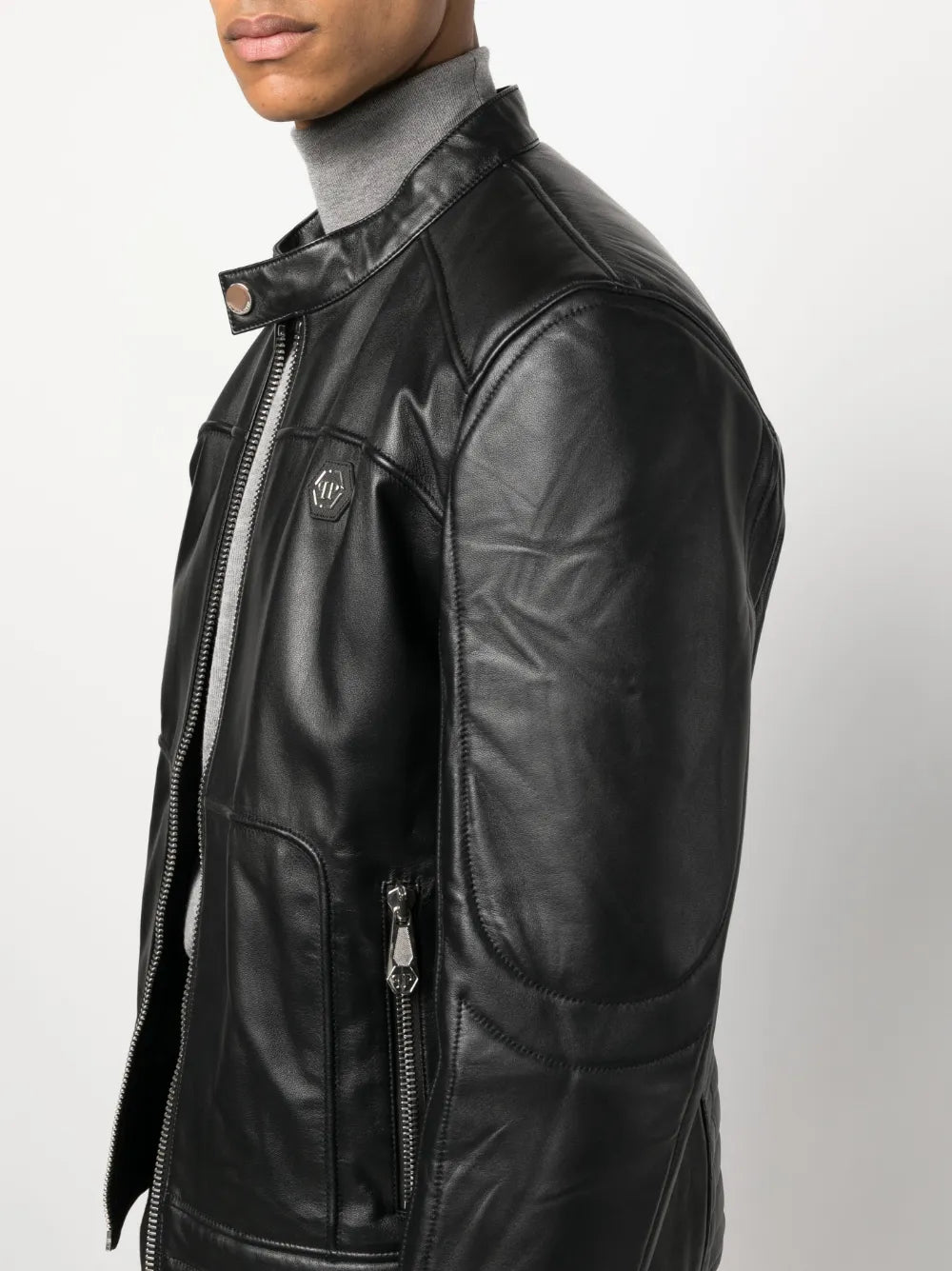 Classic Black Padded Biker Jacket – Genuine Leather Motorcycle Style
