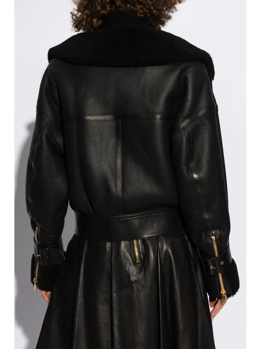 Premium Shearling-Lined Leather Jacket – Warm & Stylish Winter Outerwear