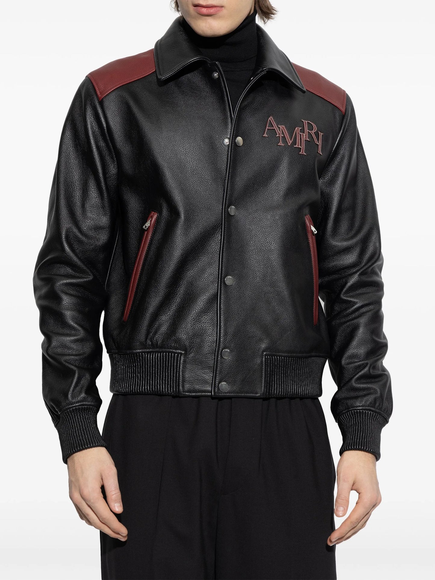 Men’s Classic Logo-Patch Leather Jacket – Modern Streetwear Style