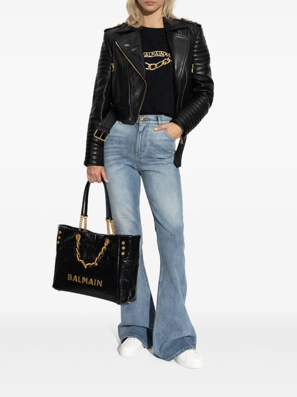 Premium Leather Jacket with Zipper Front – Modern and Versatile Design